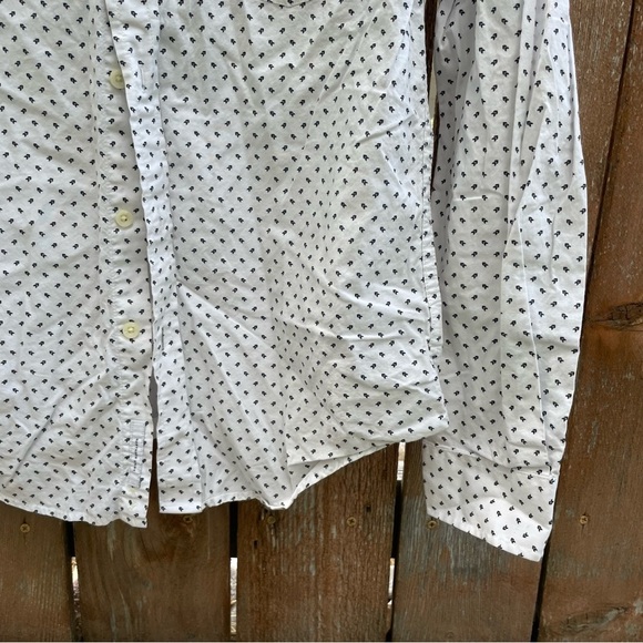 GOODFELLOW Men’s Casual White Navy Chevron Long Sleeve Button Down Size Small - Picture 6 of 12